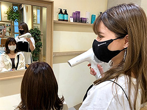 人気サロンCANAAN様、当社開発の『洗える恒久抗菌マスク』を使用！