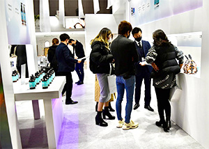 国際化粧品展